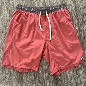 Vuori Kore Shorts, Red, Fully Lined, Size L
